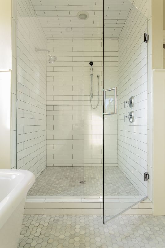 Tile-Accent Shower